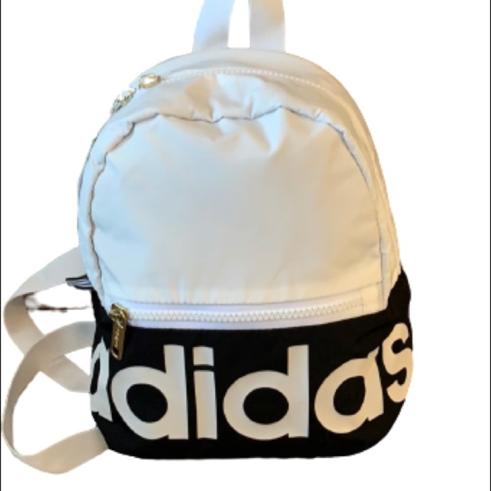 🆕 Adidas Black/White Backpack NWT final mark down